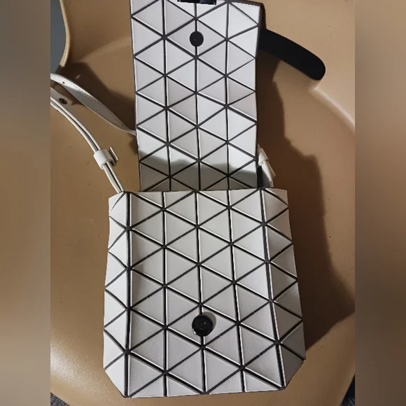 Bao Bao Issey Miyake White Crossbody Bag - Picture 11 of 16